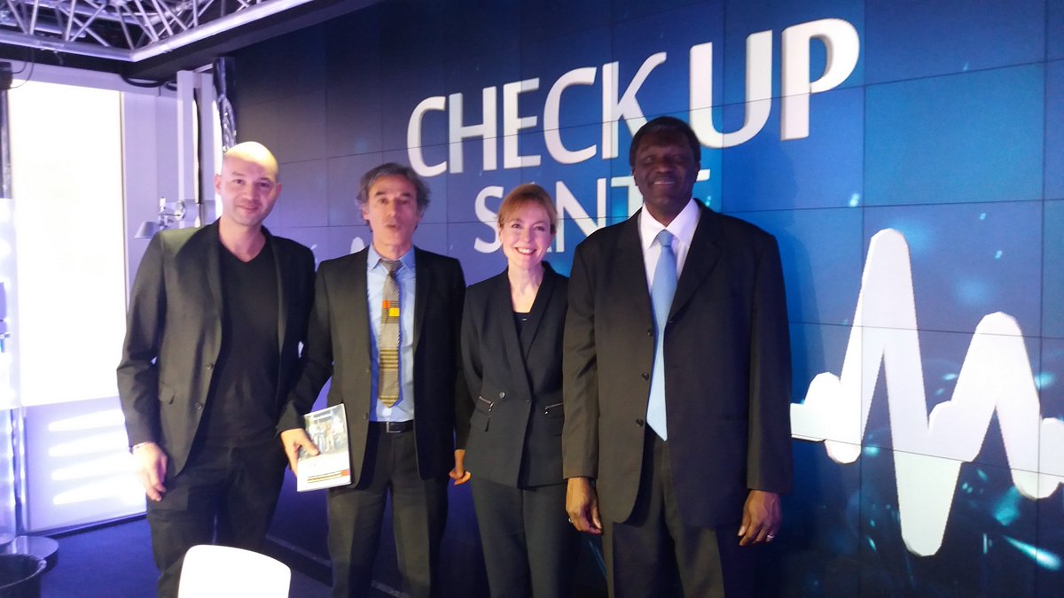 Afrocancer's tweet photo. Dr. Fabien Guez, Cardiologue et journaliste, présentateur de l���émission « check up santé »  BFM business TV + radio, Dr. Adama Ly, Président du Réseau Afrocancer, madame Béatrice  Garrette, Directrice de la Fondation Pierre Fabre, M.Samir Abdelkrim, fondateur  de StartupBRICS. https://t.co/ykrrXJtpBR