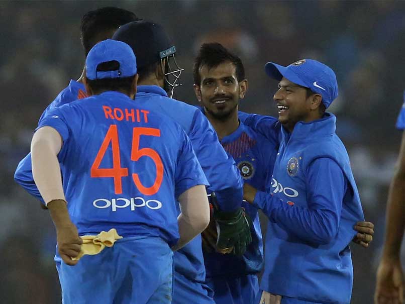 DDNewslive's tweet photo. #2ndT20I: #RohitSharma scores a century in 35 balls, fastest century record in T20 #INDvSL https://t.co/P15qvGBBlK