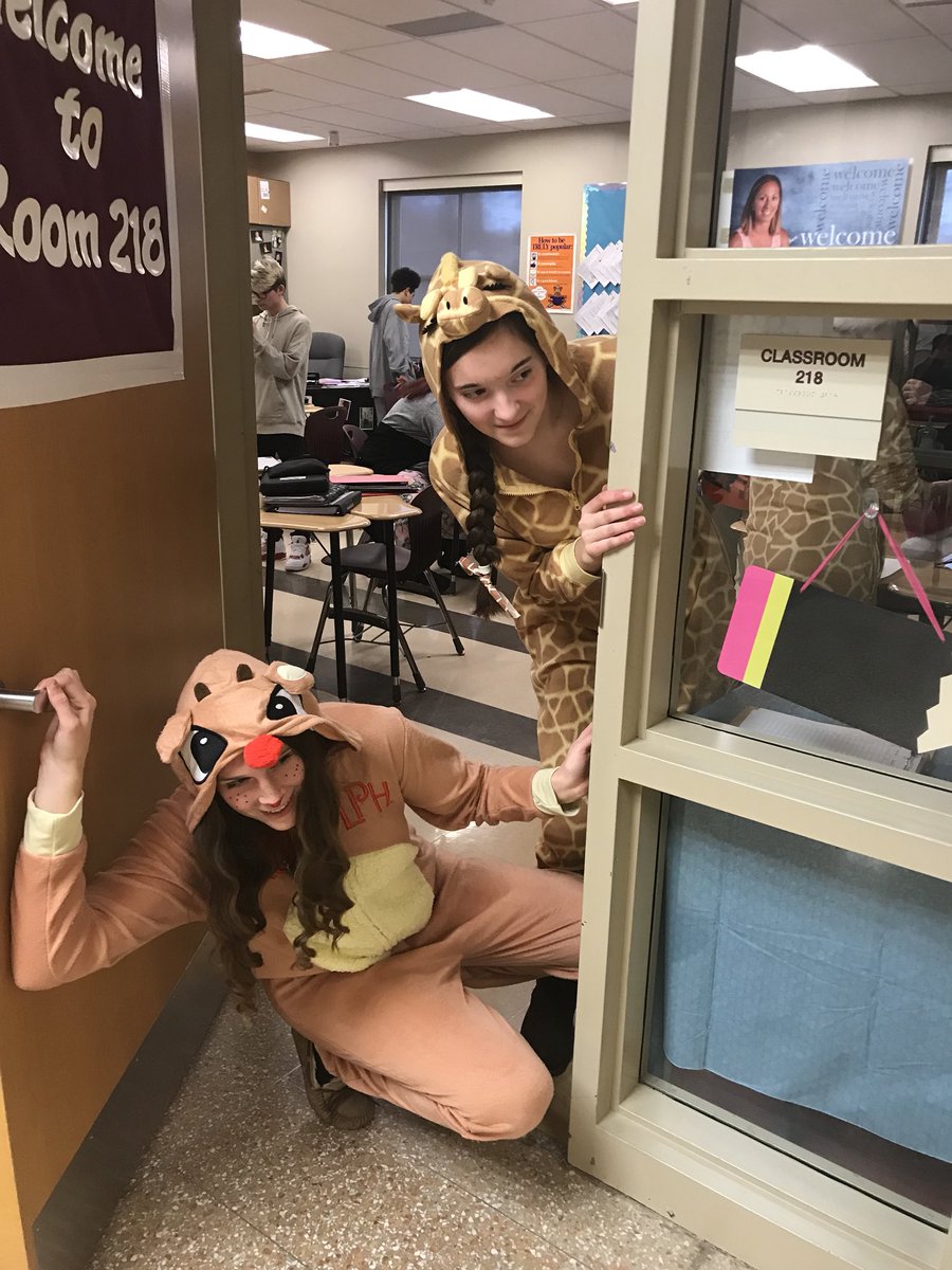 Rayna_Markle's tweet photo. #pghs12 https://t.co/gWZsGybW2I