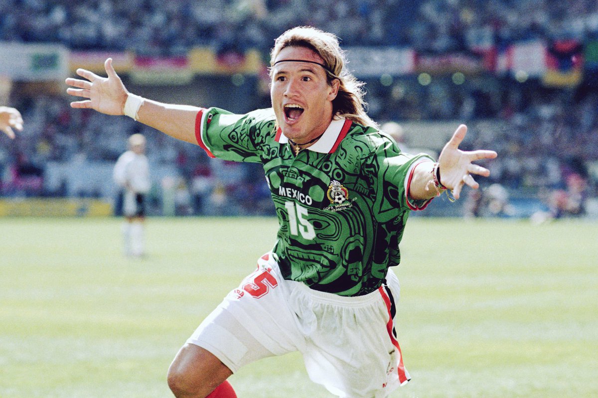 InterticketUSA's tweet photo. Happy Birthday / Feliz Cumpleaños @elmatadorpr #teamMXL 🇲🇽 #Legend https://t.co/eufmN2B30y