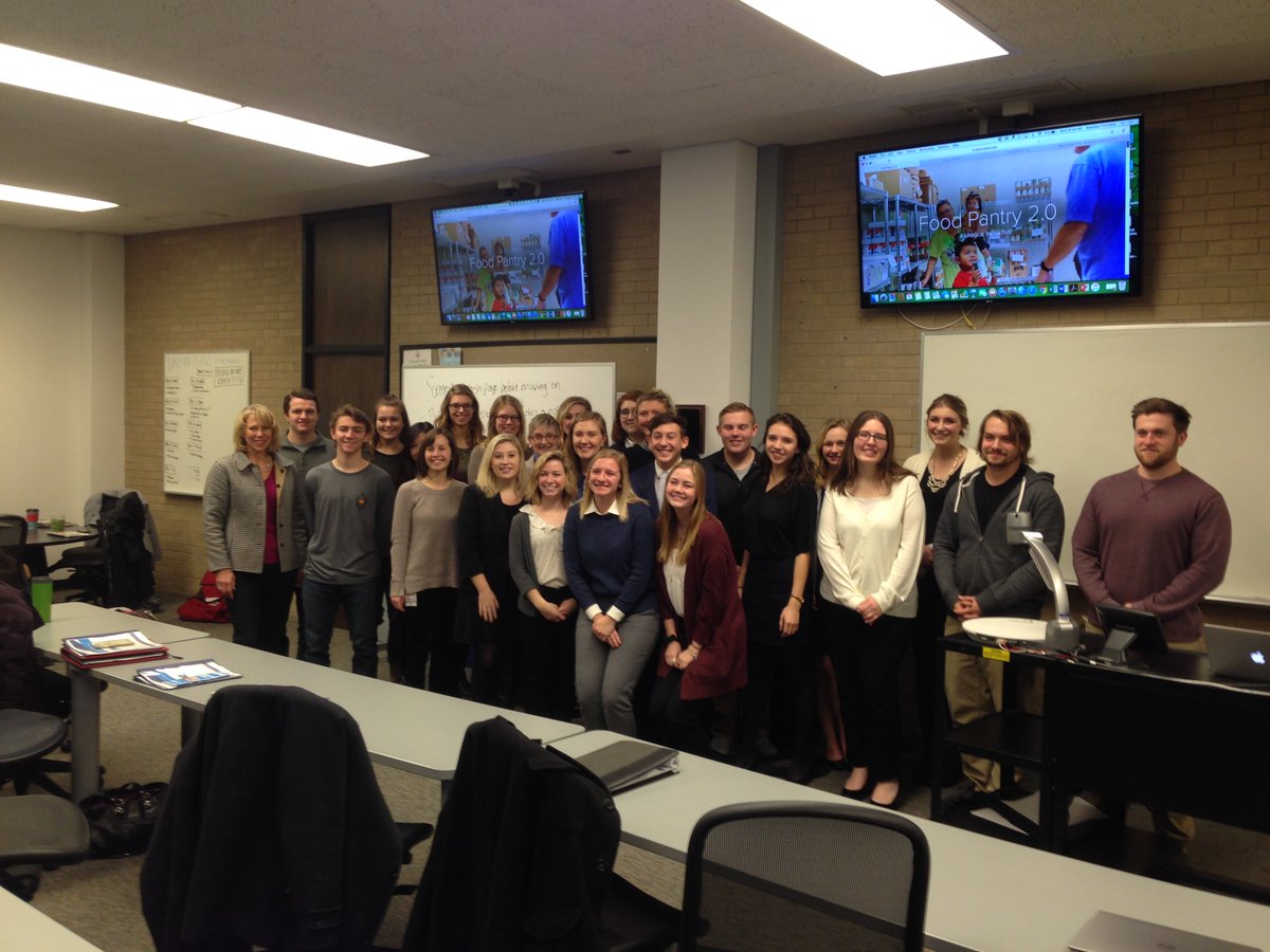 Prof_Thornton1's tweet photo. Thanks to @dmreligious for serving as a great community partner this semester for our @DrakeJMC PR and FYS students https://t.co/Njb0EMUtgR