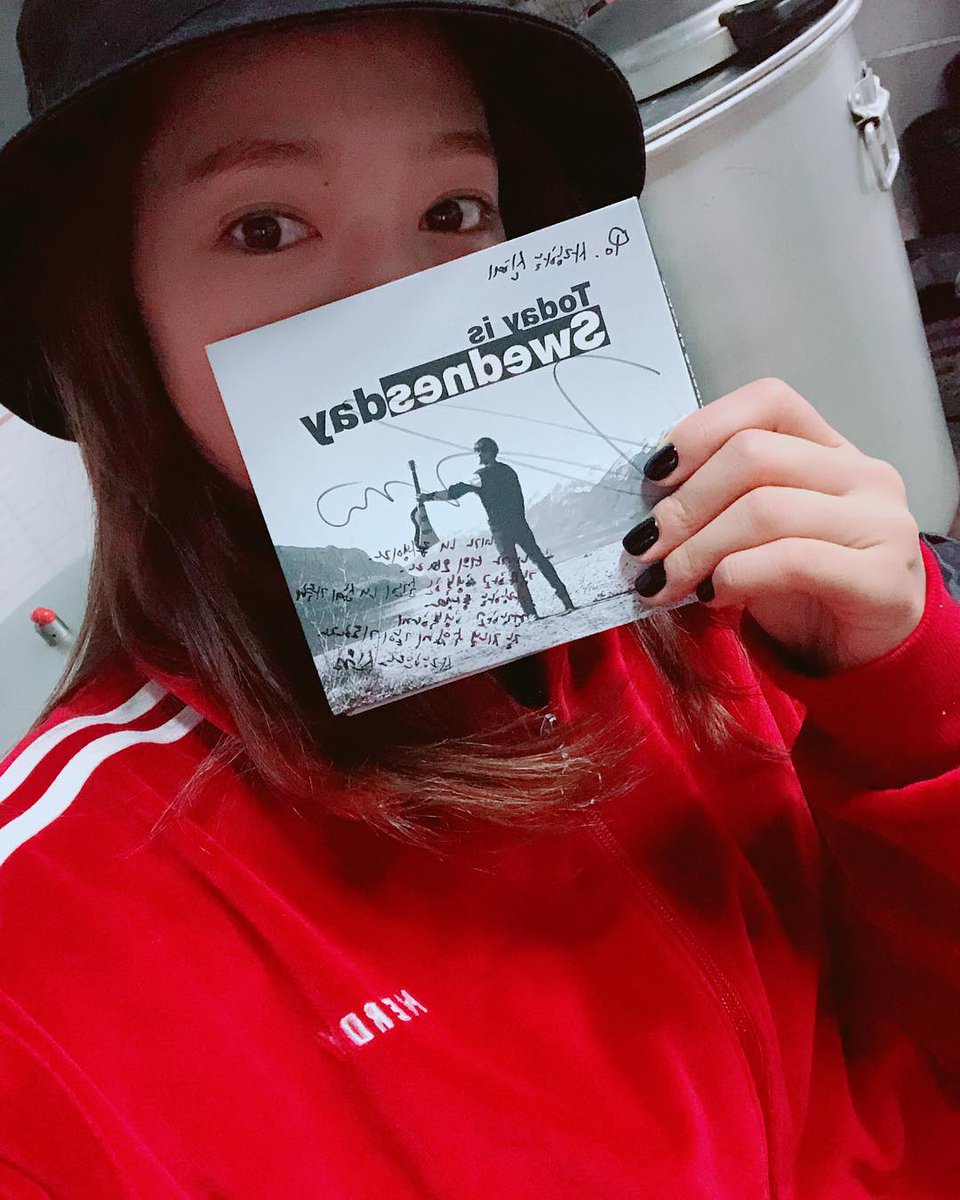 PSH_Translate's tweet photo. #ParkShinHye #IG_Post #Dec_23
"#today_is_swednesday
#Oppa's_Comment
#I_Love_it❤
Brother😎
Right now As you are 
Tell us messages You want to tell. I'm cheering for you💕
My one and only loving brother, Way to go! " https://t.co/OOL2lPVZaX