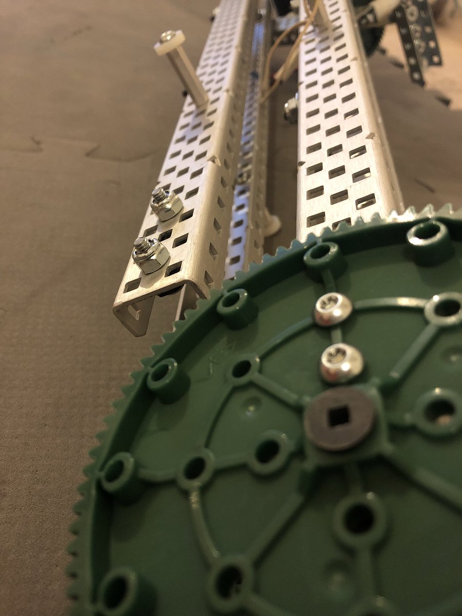 🎶 It’s beginning to look a lot like a rebuild 🎶 @HBSrobotics @mrkellyhbs <a href="/VEXRoboticsUK/">VEX Robotics UK</a>