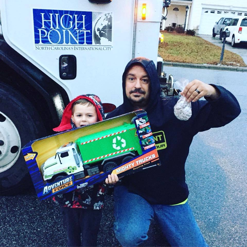 adventure force garbage truck