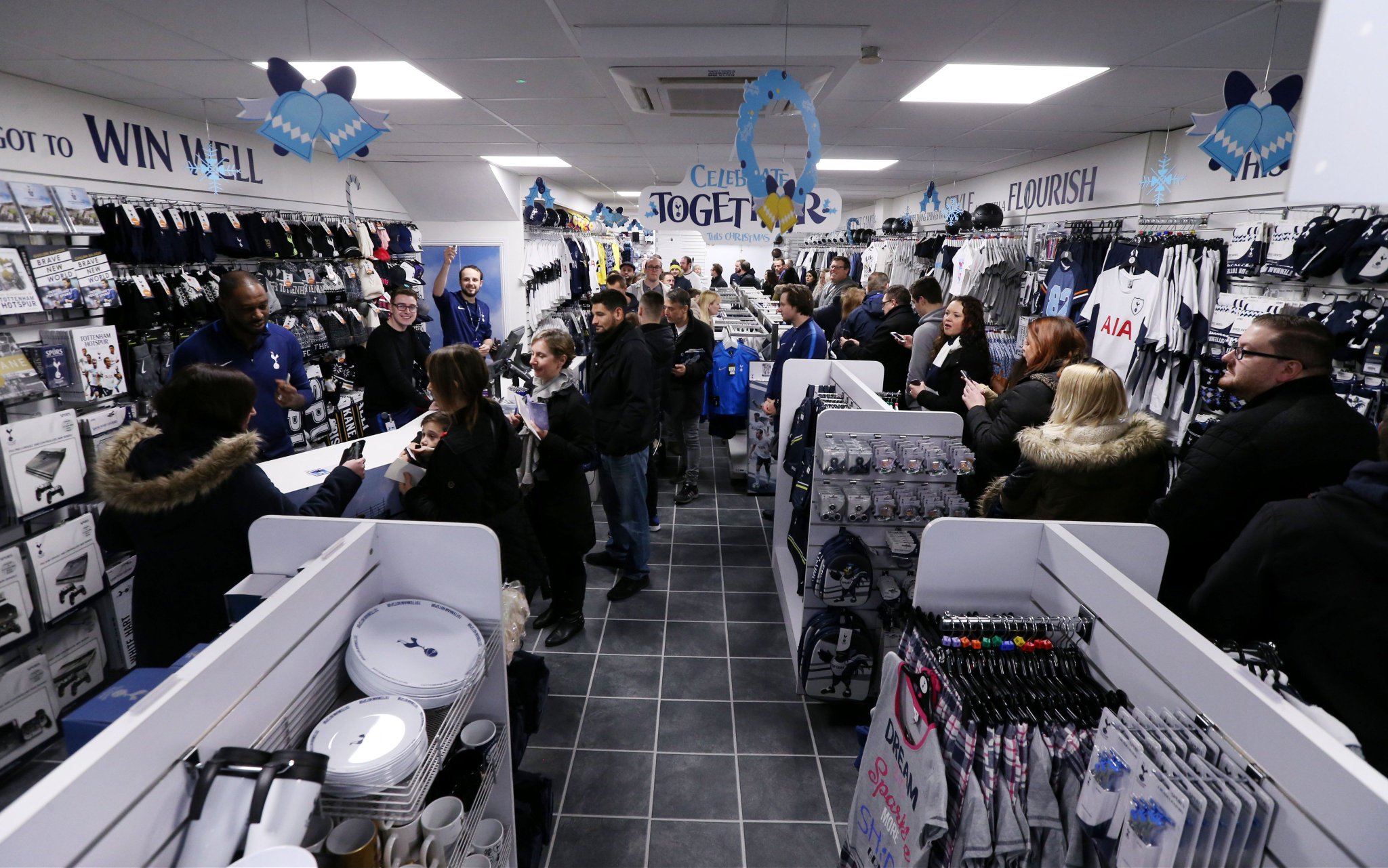 tottenham team shop