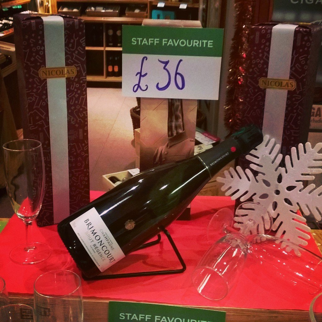 NICofPrimrose's tweet photo. Don't forget our @Brimoncourt tasting today with the delightful Diogo! Kick-off is at 5pm! #primrosehill #london #champagne #bubbles #tastings #brimoncourt #Christmas #reasonstobejolly https://t.co/H37uQ0pIjG