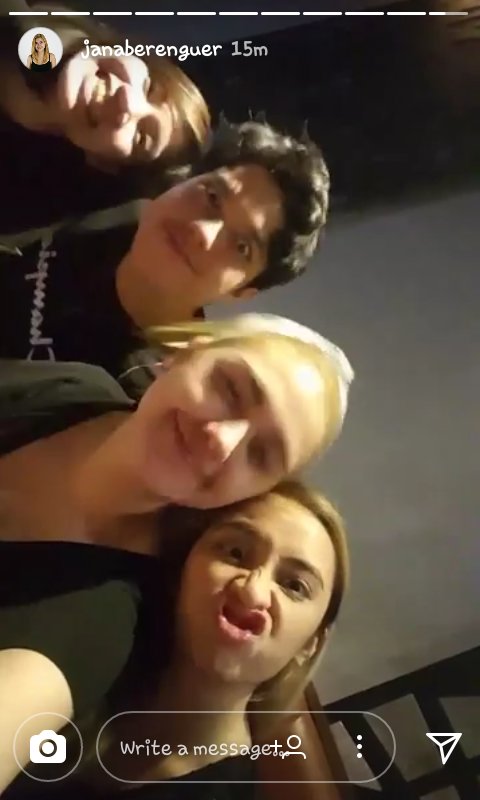 IMeowsYou's tweet photo. Mga sossy din pala mga friends ni MEOW e 😆 https://t.co/UnjDXpZAPm