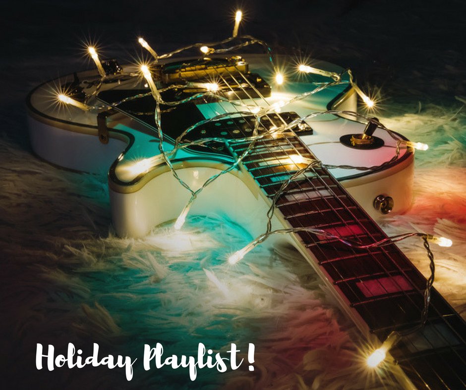 VillasAtRowland's tweet photo. Here's a #HolidayPartyTip , avoid playing music with lyrics during dinner to allow for better flowing conversation. No one should have to compete with "All I Want For Christmas Is You" for your attention.😉 Are you planning any gatherings? https://t.co/sdAjNyCA1f