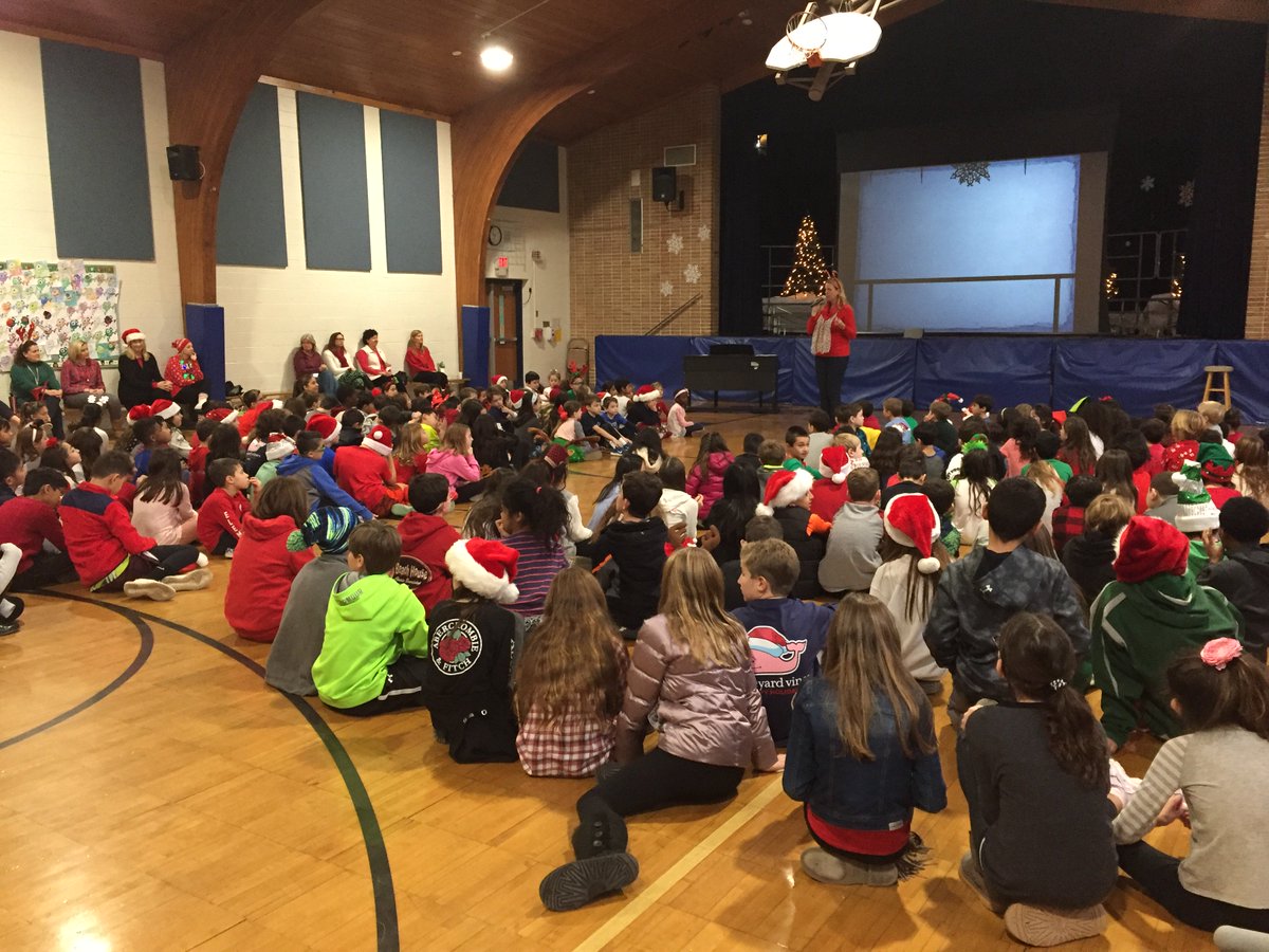 Our holiday sing-along was a great success! Wishing everyone a happy holiday and relaxing break, from your CRS Family! See you in 2018!