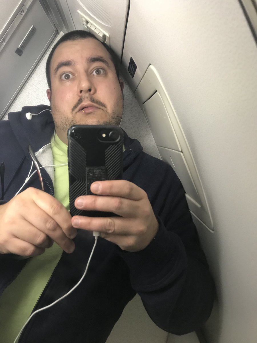 snacks139's tweet image. #BigGuyProblems