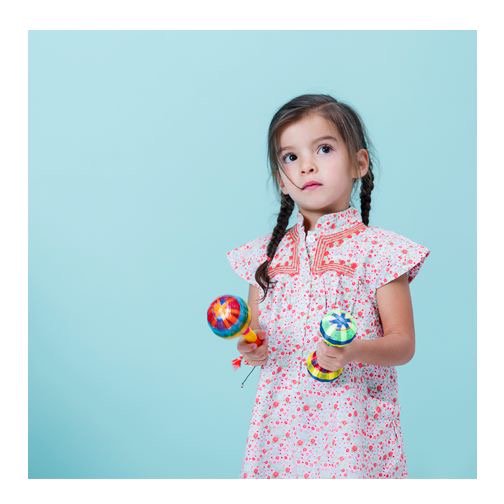 Además de ropa tenemos accesorios y juguetes para los pequeños. Ven a Arroz con Leche y vive la magia de la infancia con nuestras #Sonajas.