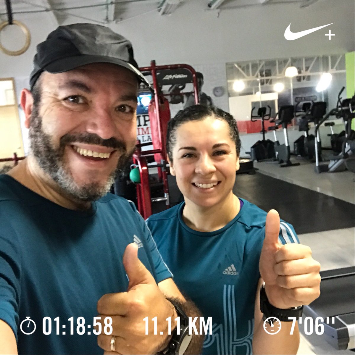 AntObregon's tweet photo. #YoElegíCorrer #RunningInLove #BetterTogether Nunca pensé que correr en la banda fuera tan entretenido y con @CaroSerratos lo es más…!!! 🏃🏻♀️❤️🏃🏻♂️ #LifeAndFitnessLeón vamos por #MaratónLala2018 #VamosMásAllá 👍🏻 https://t.co/58holTK02Q