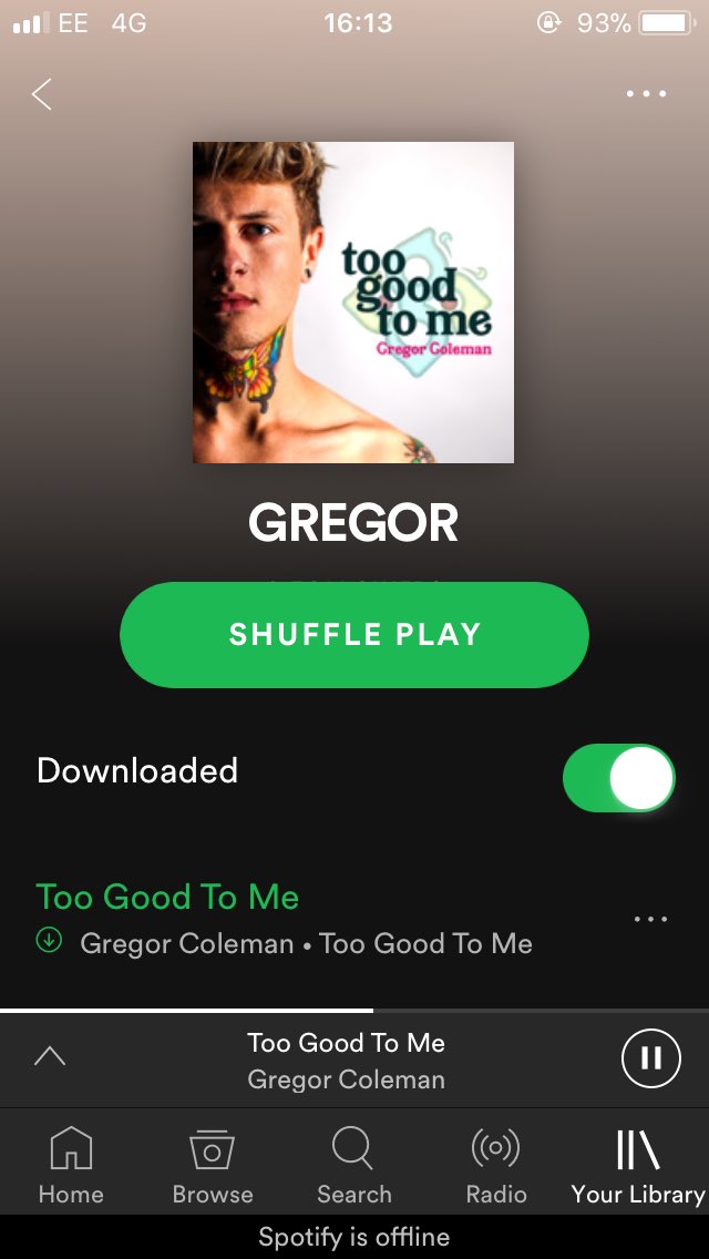 wydannieee's tweet photo. Long car journeys means only one thing... #TooGoodToMe on repeat https://t.co/h19edLv0yA