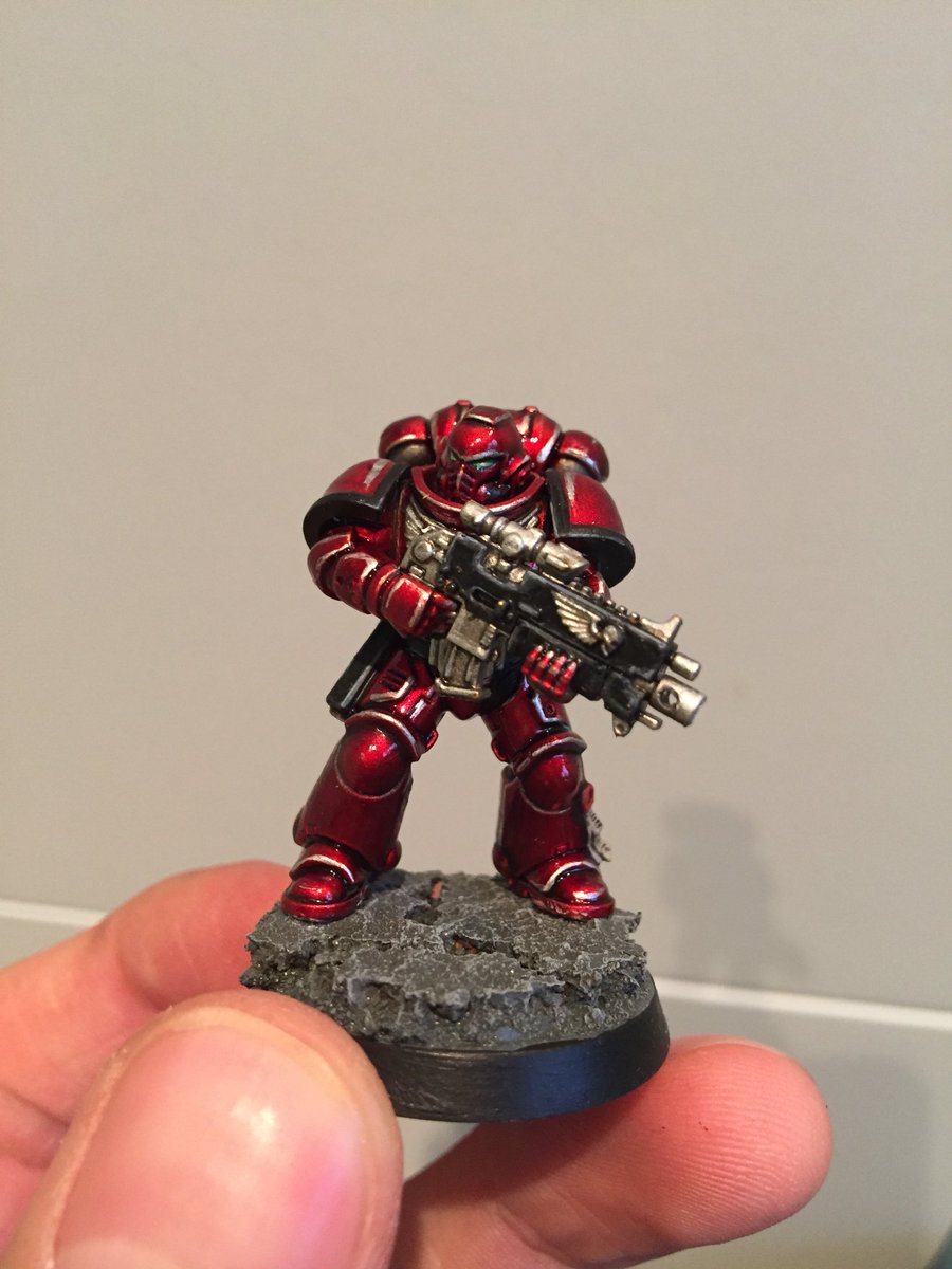 David Hardy on Twitter: "Tired my stormcast paint scheme on a Primaris Marine. Thinking of doing more now, but what chapter? Red Talons Blood Angels? #Primaris #SpaceMarine #40k #RedTalons #BloodAngels https://t.co/Hh01WirQJB" /