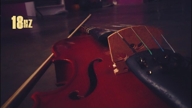 Of18Hz's tweet photo. Poesía visual #Buenosdias #FridayMorning #friday #violin #music. #Musica https://t.co/vibfjPUMZY