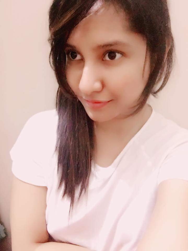 FarinOfficial's tweet photo. Good night _______❤️😘 https://t.co/eDCC6hTbKN