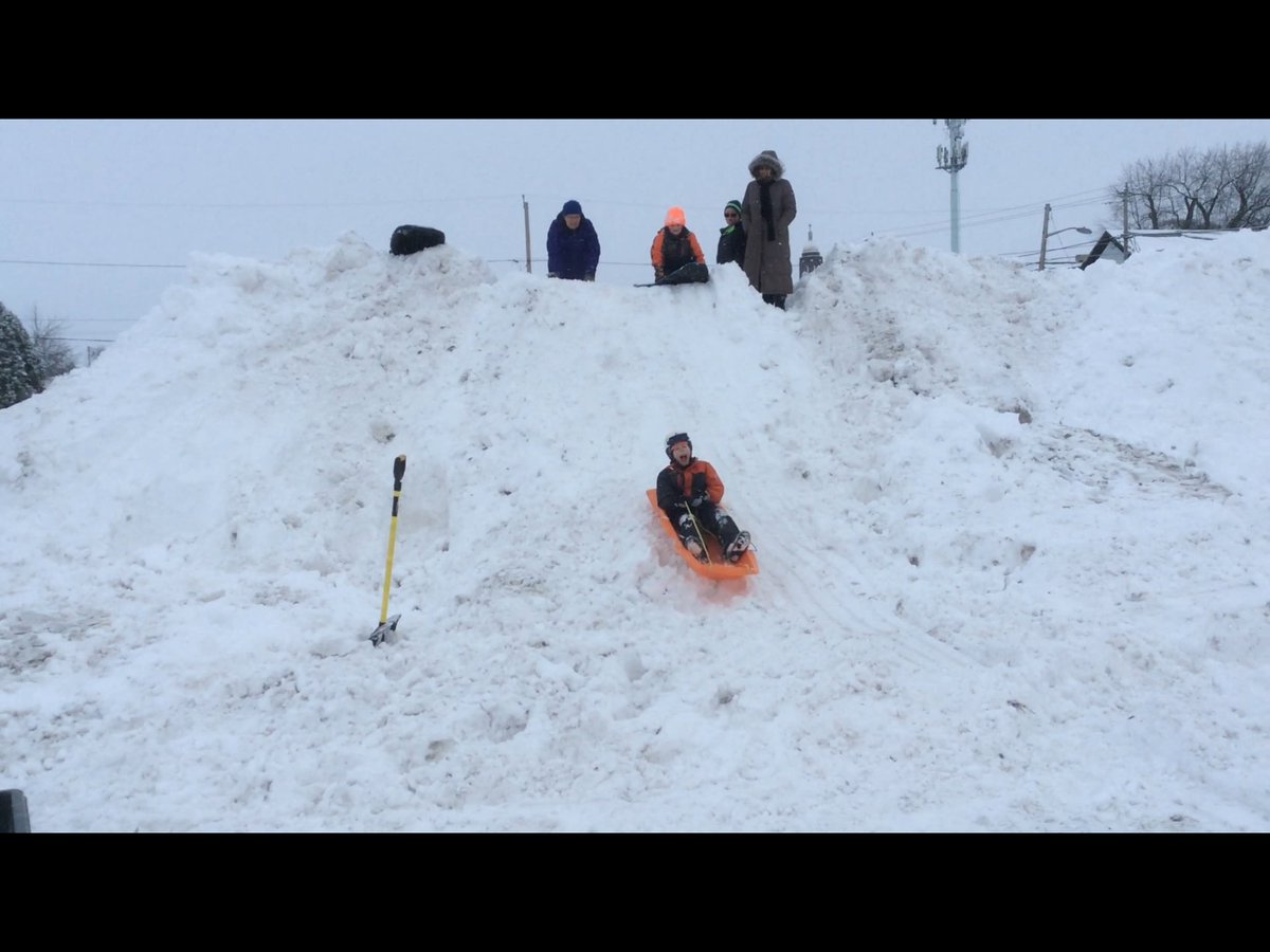 99Goody's tweet photo. What a great way to end the week! #Fresh_snow, #sledding, and tons of smiles!   @CBR3Glenbrook @PCSD_GB #RaiderStrong https://t.co/BxGjPw0OuO