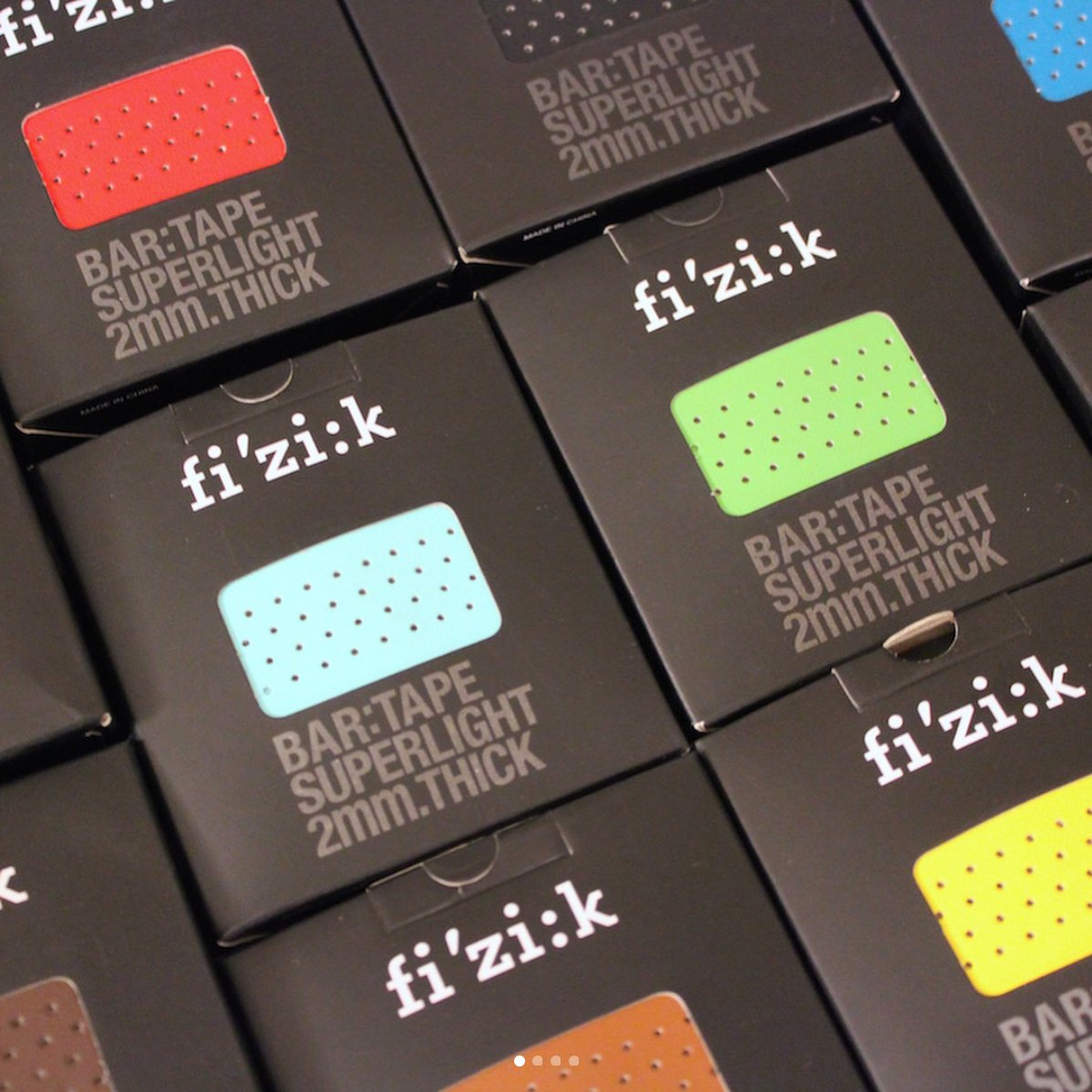 bici_it's tweet photo. #Fizik #Bar #Tape #Superlight 2mm #thick, all #colors available on https://t.co/PfknJNIog9 👀🚴😎🚴‍♀️👍🏻 2mm #thickness for ideal #grip and better #control made of #MicroTex #durable #strong and #breathable #smooth and #comfortable https://t.co/1pqFWNfQiZ