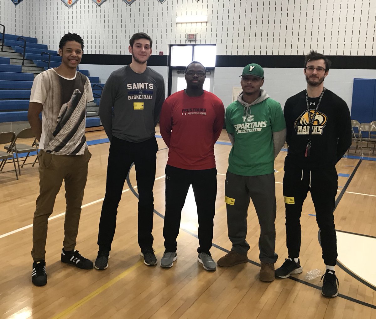 Huntingtown_BBB's tweet photo. Some former basketball players came &amp; gave back today at the “Future Think: College Experience Worskshop”. It was good to see them all!!! https://t.co/OttptJ4G4I