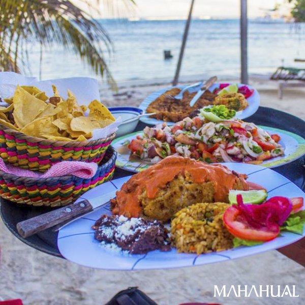 VisitaMahahual's tweet photo. #Foodies are going to love the local seafood of #Mahahual. Enjoy a ceviche on the beach while you admire the Mexican Caribbean. https://t.co/cd1U4Z3mIq