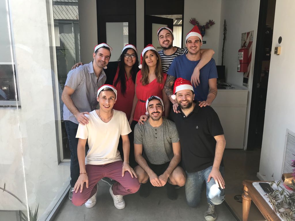 DataXpand's tweet photo. Happy Holidays from our team! 
Best wishes from us all 😊 https://t.co/o9eMEkxGgt