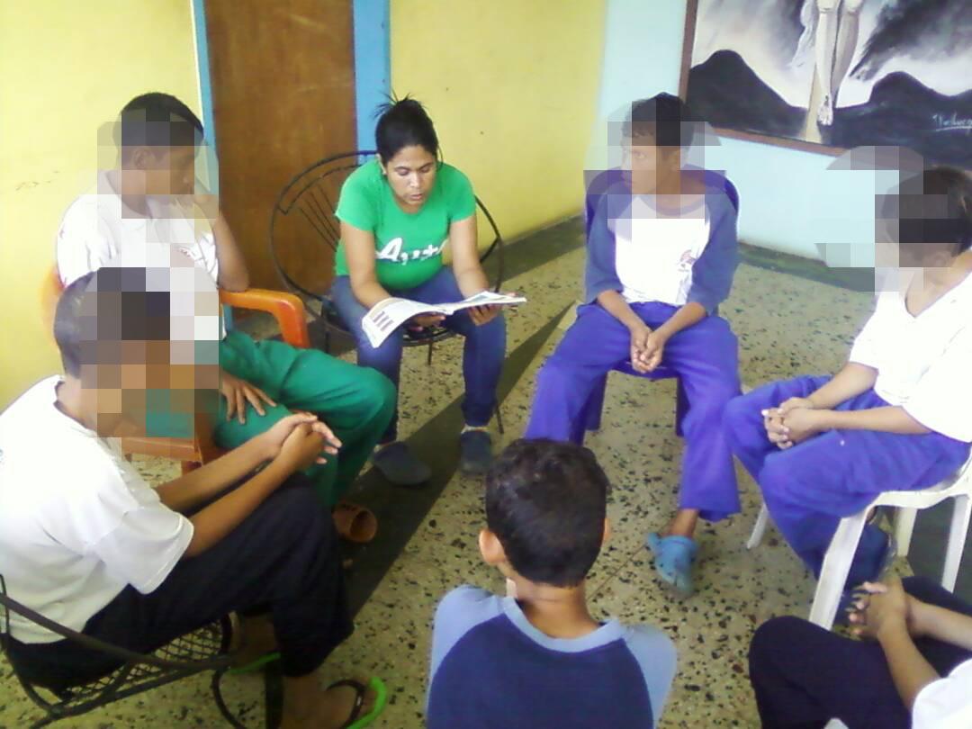 saina_eneal's tweet photo. Talleres de orientación sexual contaminación ambiental https://t.co/CZT11wyxNK