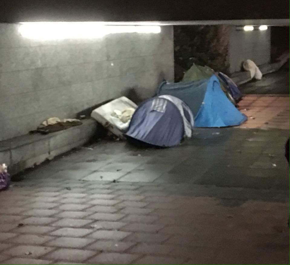 EarthsLonAngels's tweet photo. When we were out and about in #Northampton doing what we can for #homeless people. Just simple things help, deodorant, toothbrush and toothpaste, wet wipes etc as well as warm and dry clothes and sleeping bags. Thankyou all for your donations. Always welcome. https://t.co/SaZOOsAA4i