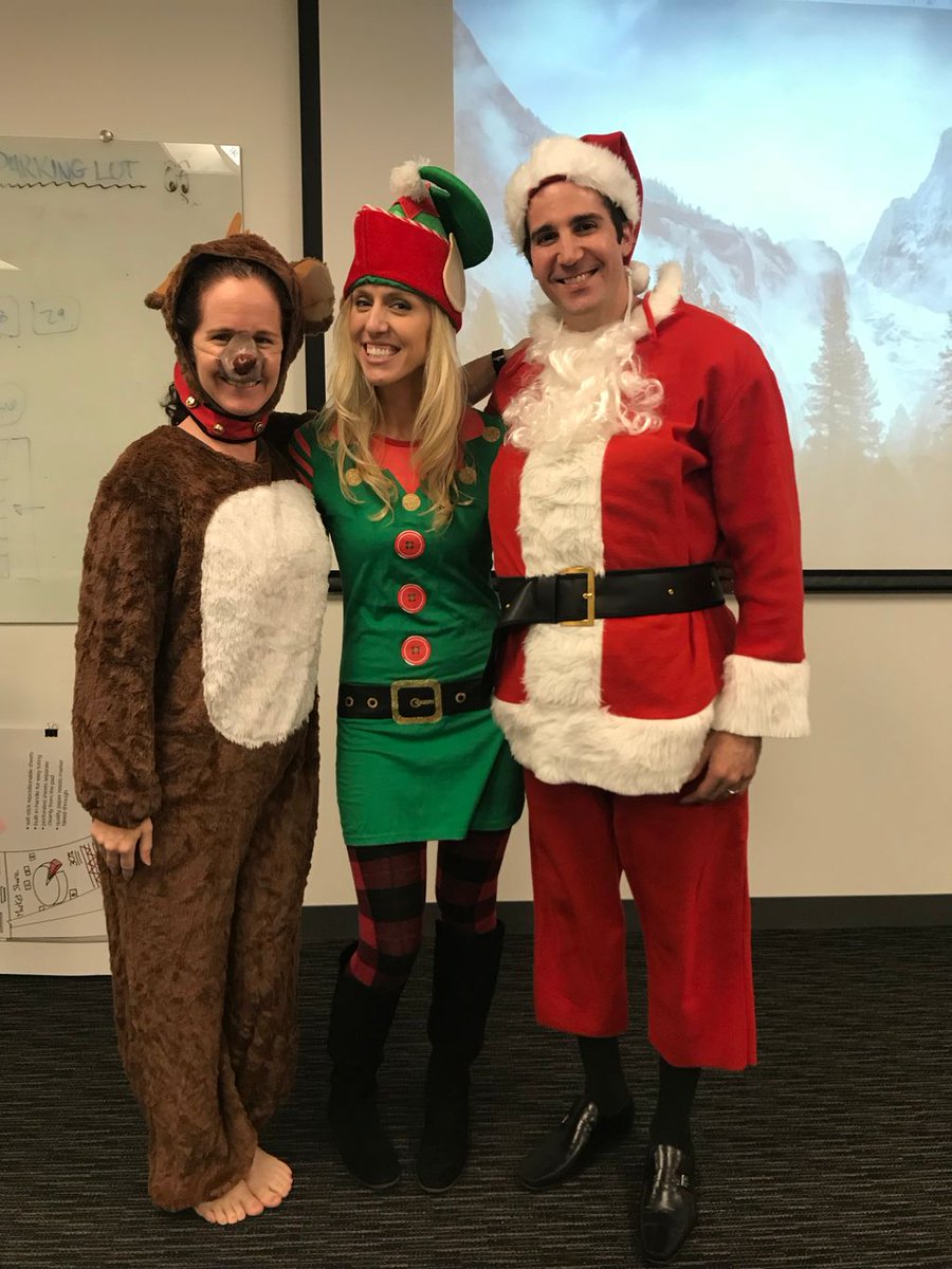 UCIrvineEM's tweet photo. Happy holidays from the #UCIEM family! #wellness is specials gifts from PDs and secret santa journal club @DocMBO https://t.co/Q3HsjjZK1T
