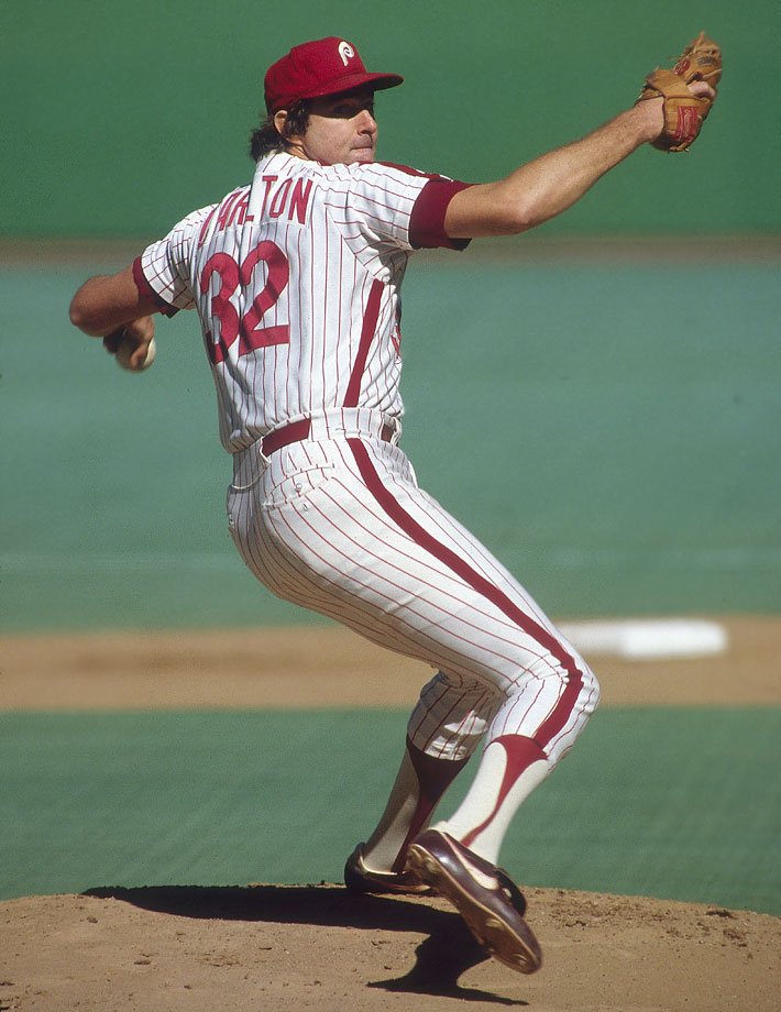 Happy Birthday to 2 greats: Steve Carlton (73) and Steve Garvey (69). 