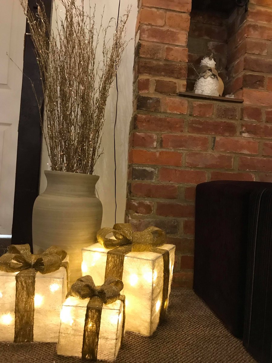 Let's hope you're not on the naughty list! <a href="/KingsHeadRye/">Kings Head Inn, Rye</a> #pub #restaurant #b&amp;b #eatdrinkstay