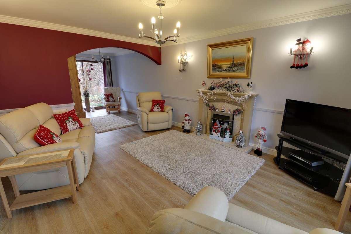 Three bedroom detached bungalow in Caythorpe with plenty of room for all the family. flinklp.haart.co.uk/ForSaleV5/?pro…