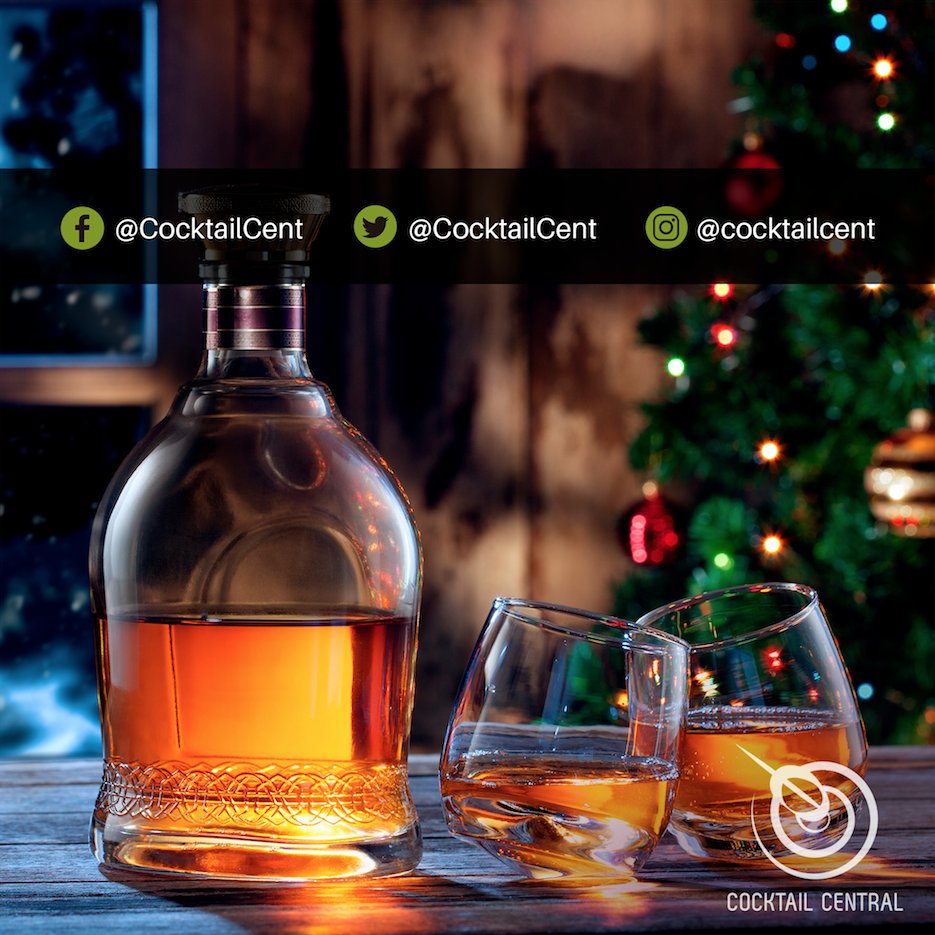 Vente a nuestras redes sociales, hay #cócteles 😏😉😎😯 

#BuenViernes