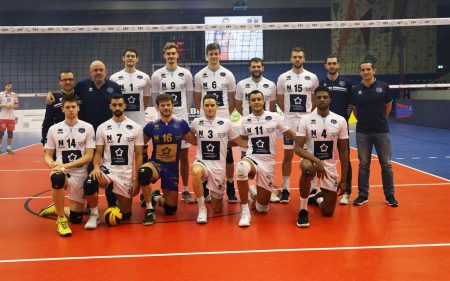 MHSCVolley's tweet photo. Suite à sa belle qualification à Francfort jeudi, le @MontpellierVUC affrontera l'équipe biélorusse du Shakhtior Soligorsk en 8ème de finale de la Coupe d'Europe CEV !
Match aller mi-janvier en Biélorussie, retour fin janvier à @CastelnauleLez !!
#GoMontpellier #CEVCupM https://t.co/EgB1QnT5xO