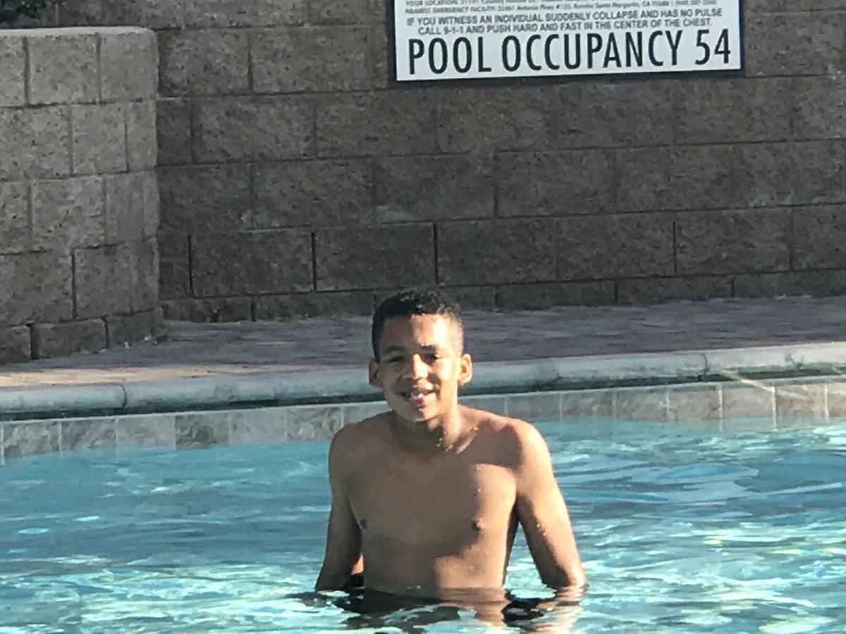 bpatrick31's tweet photo. Great weather today so my son decided to jump in the pool. #tocoldforme #greatweather #sonhavingfun https://t.co/CpPf5mklyX