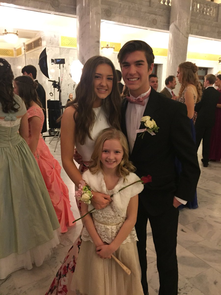 Happy birthday <a href="/madsenkenzie/">kenzie madsen</a> best homecoming date/prom date/friend ❤️