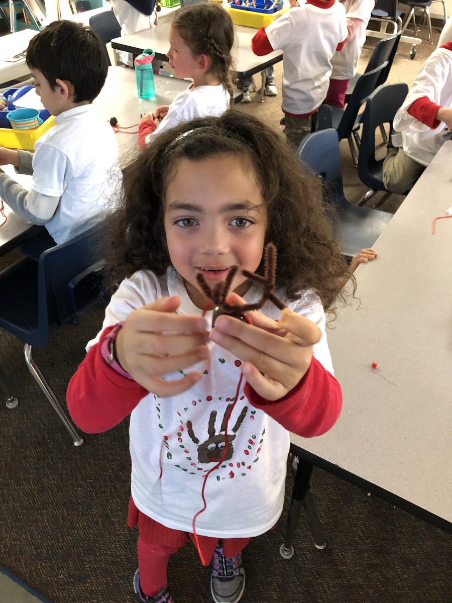 MsFeathersFirst's tweet photo. Our day was full of celebrations! Writer’s celebrations, birthday celebrations, and a reindeer party to top it off! It doesn’t get better than this! @a2Thurston @rosemarie_7090 https://t.co/tsE5NMg6LR