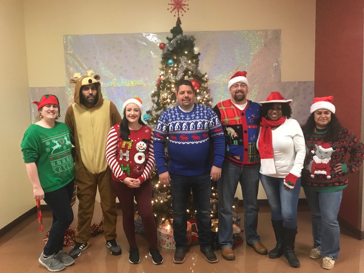 Ugly Sweater in Houston and it’s 80 degree outside!!