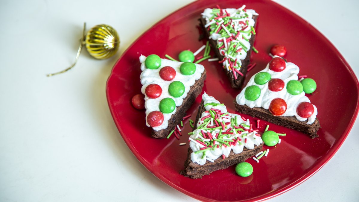 Tis the season for delicious treats right? Read more here: aws.tl/p8XRez 

#Redracc #Christmas