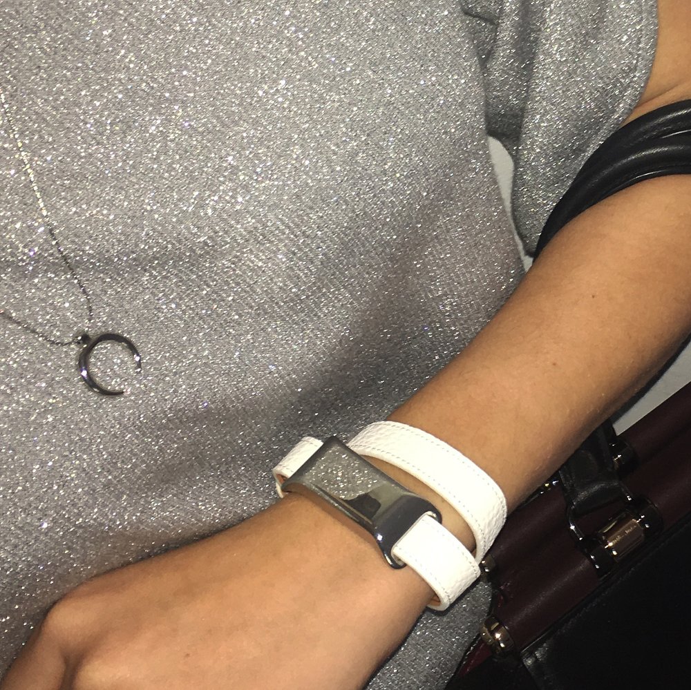 tclmoveuk's tweet photo. #Partytime doesn't mean ditching your MOVEBAND, our MB12 is #Italian designed ensuring it's perfect for all occasions! ���� 👉 https://t.co/PSVgm72HXg
#FitnessTracker #moveband https://t.co/pPoiD8kkoP