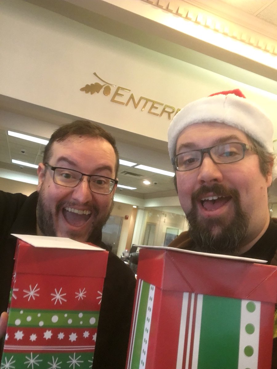 Sorgatron's tweet image. Dropping by @Enterprise_Bank for their cookie stash!   #SorgXmasCookieDay