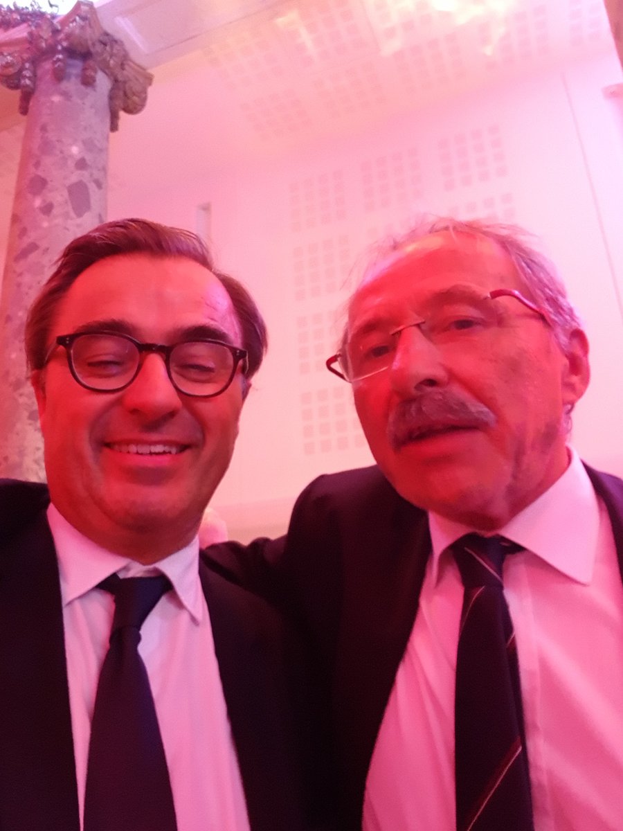 Très fier de la désignation de Jacques Brunel au poste de sélectionneur du XV de France. Un gersois avec des valeurs!#XVdeFrance #rcauchgers