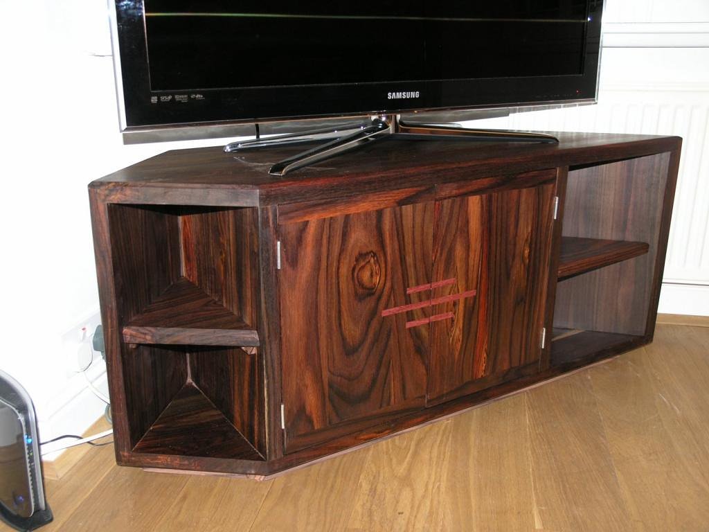cbcmdesign's tweet image. Media Unit in solid Sonokling Rosewood