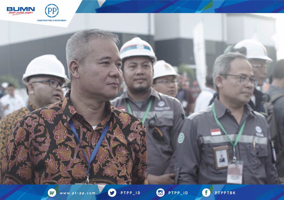 PTPP_ID's tweet photo. Jokowi Resmikan Program Lisdes di 74 Desa Papua-Papua Barat dan Dua Pembangkit di Papua (20/12/2017).
#EPCdivision
#PTPPepc
#GrowthForASEAN
#aseanclasscompany
#PTPP https://t.co/qJWz3RSXwF