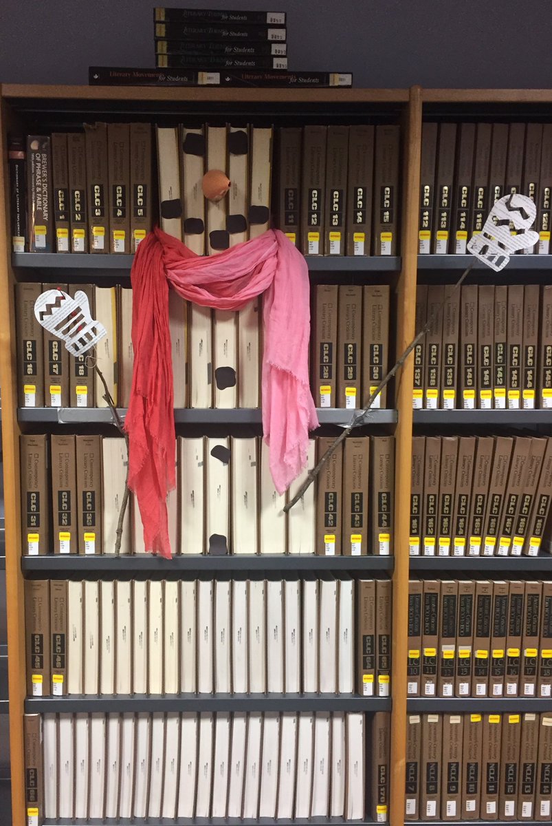rowsingreads's tweet image. Dewey the Snowman crafted with care by our student volunteers - happy break! #nhslib