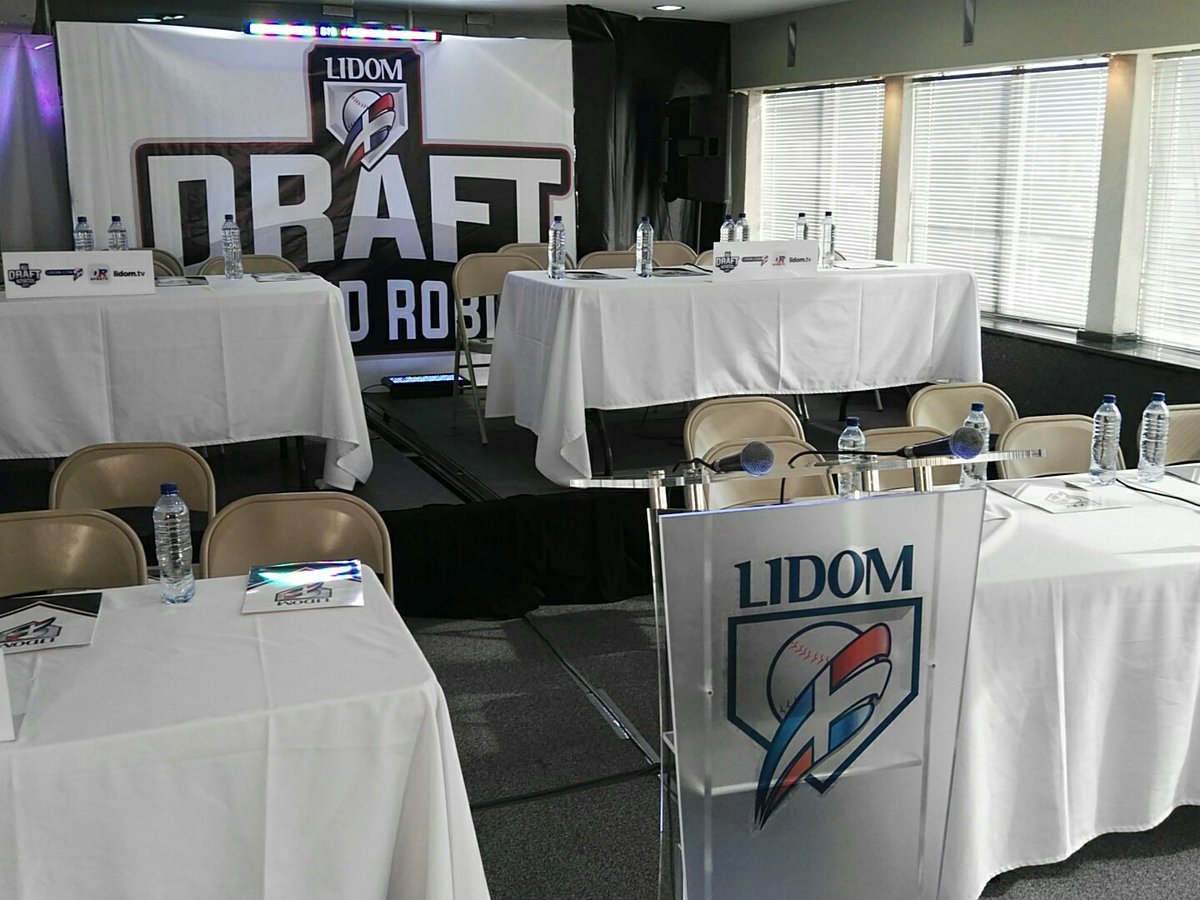 JLMendoza_'s tweet photo. Aquí arranca en breve la Postemporada de nuestro béisbol, @LIDOMRD #DraftNativos #DraftImportados https://t.co/5F8n7JGifd