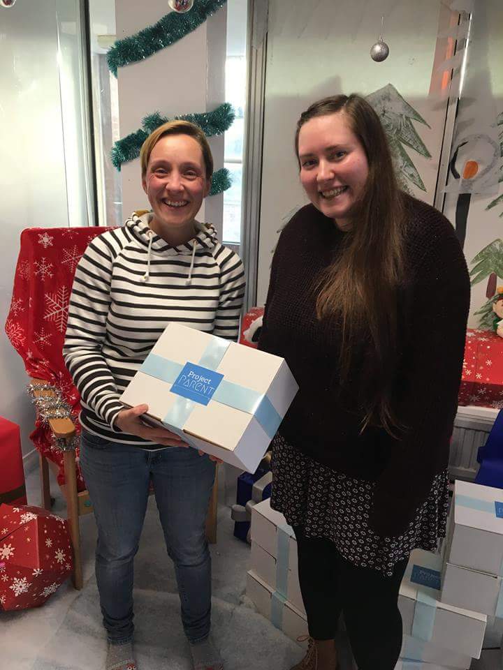 YSHospCharity's tweet photo. #Thankyou to Kate from @projectparentgb for dropping off 50 boxes for parents of young patients at #YorkHospital. They were touched to receive such a thoughtful and kind gift. #projectparent #makeadifference https://t.co/5qJiLpBV53