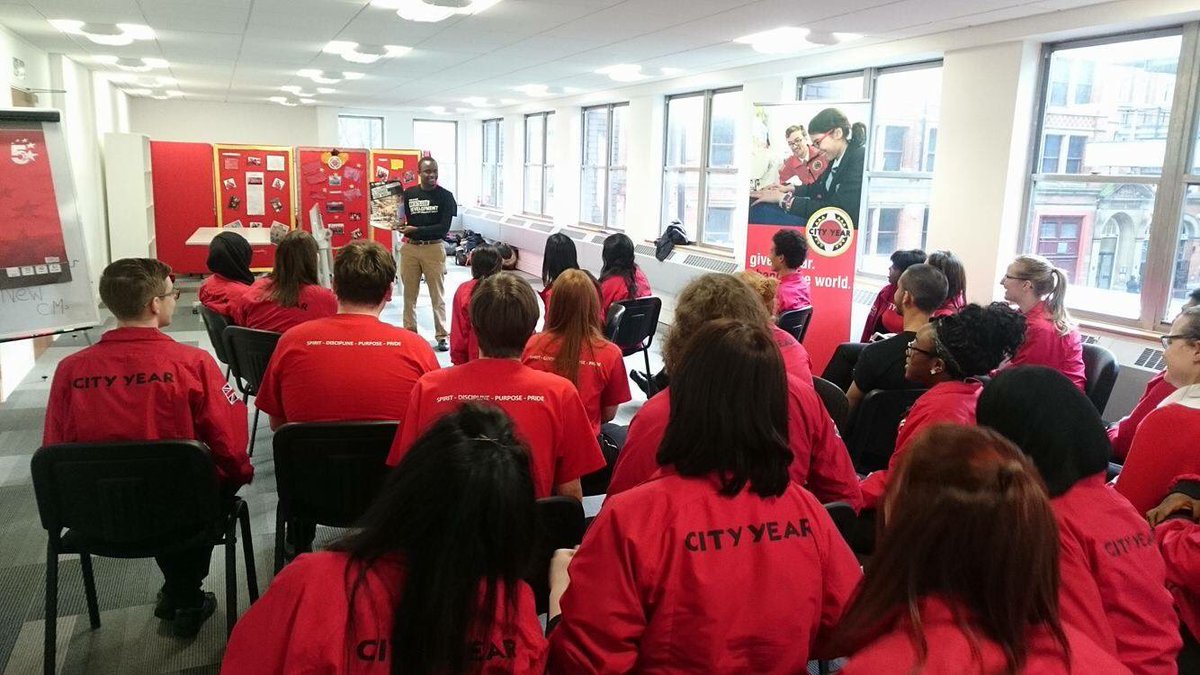 UsaamaK's tweet photo. The best part of #MyRestless2017 was having the opportunity to speak to countless #youngpeople at #youth events across the UK about their capacity to change our world for the better. I loved using the line - No cash or qualifications needed, just a desire to change the world. https://t.co/9TunlbRVCh