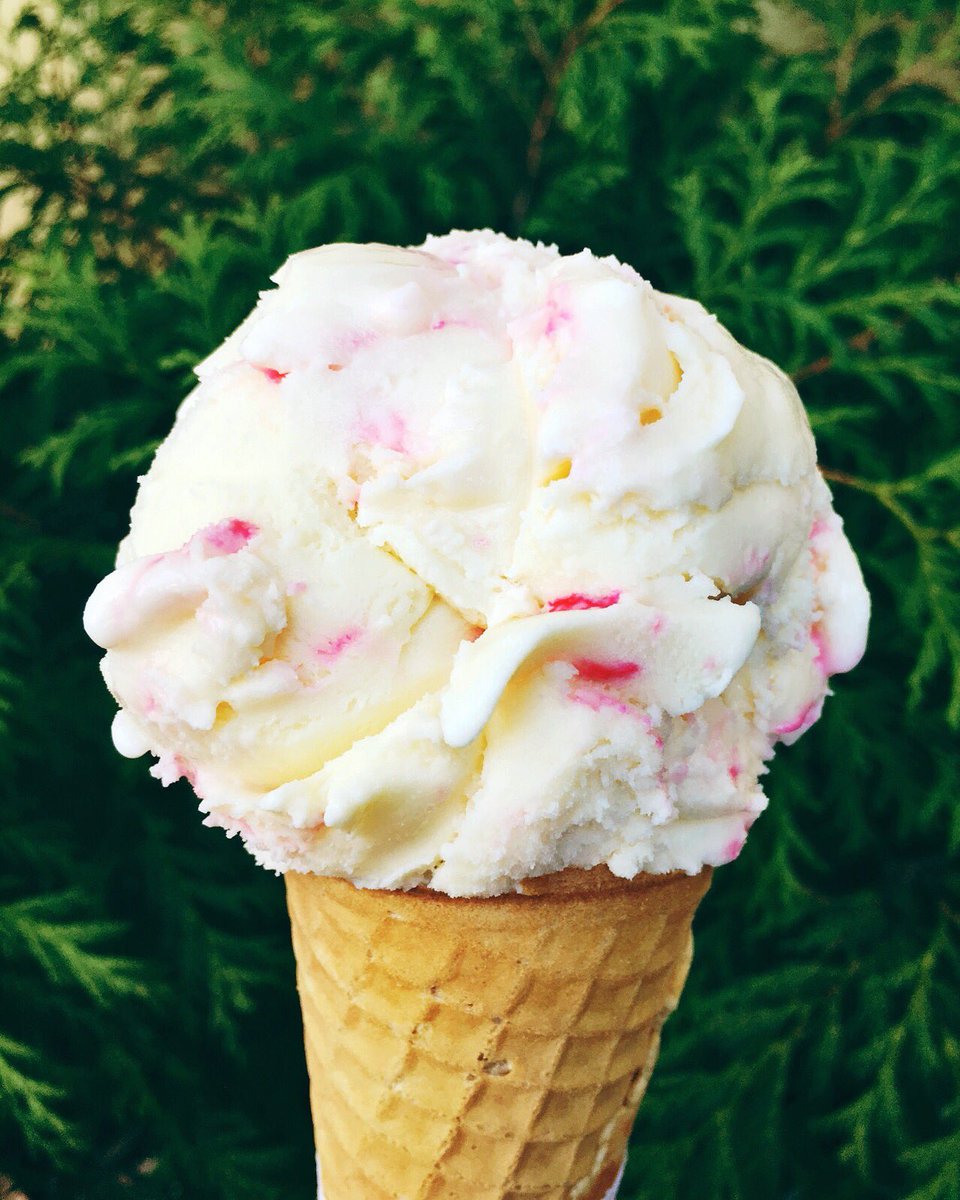 Crushed Candy Cane says:
🍦 Happy Hour today in PHL from 5 to 7: $8 Handpacked Pints and more!
🍦 We will be Closed everywhere on Sunday and Monday!
🍦 The Undie Drive continues today and tomorrow!
🍦 Scoop Accordingly 🍦