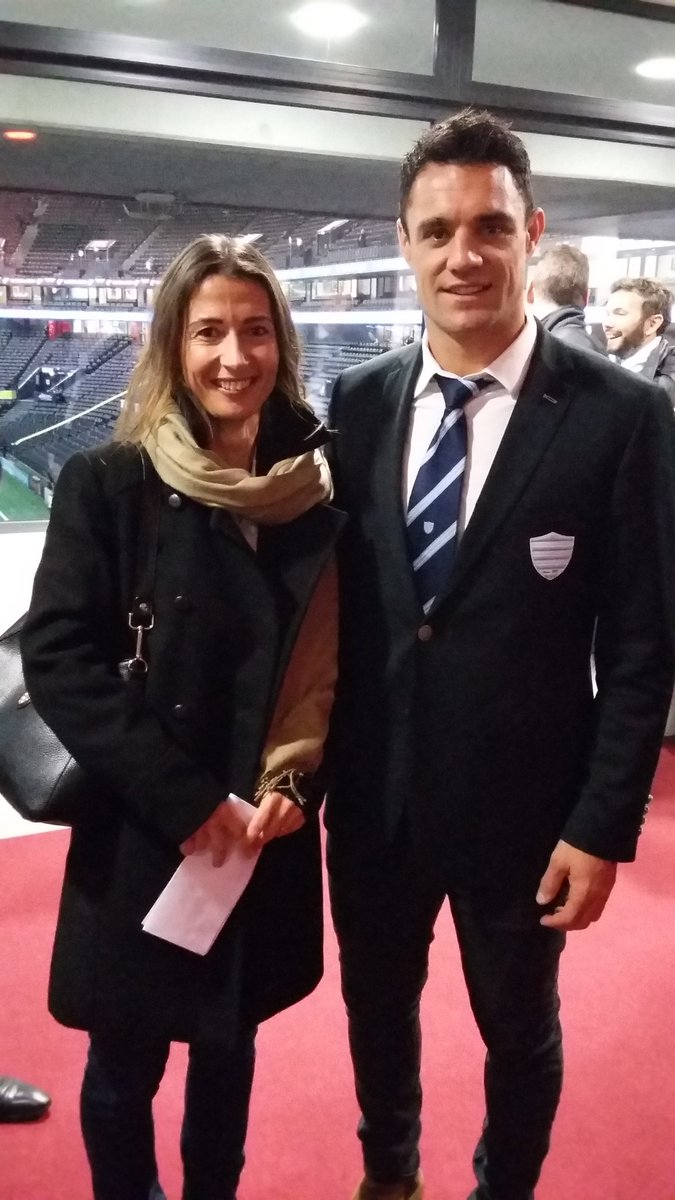 olivierfranqua's tweet photo. Première à la @UArena tous derrière le @racing92 soutenu par @GroupeAesio @Emm_Roux @denis_fendt @ceciledeprez84 https://t.co/SV7UrQudx7