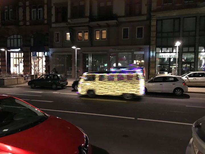 CrossMedia_plus's tweet photo. thats Christmas, everybody... https://t.co/X4b7je3ZT0